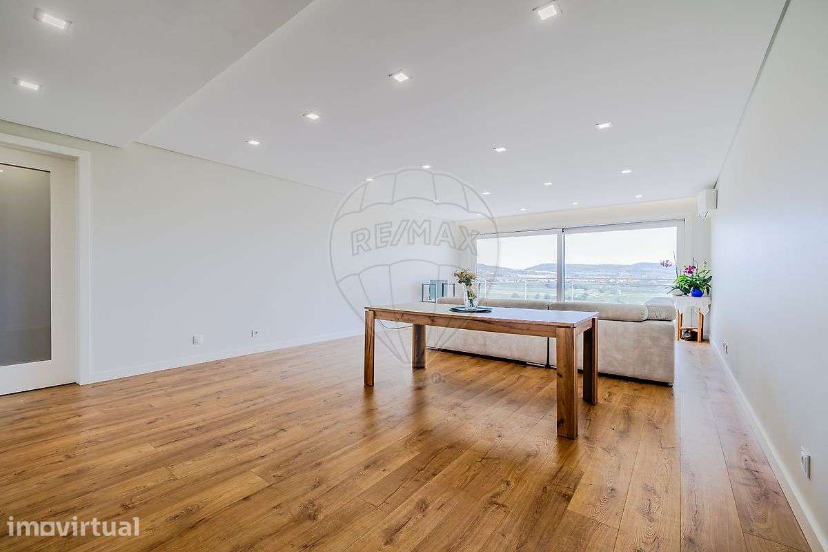 Apartamento T4 para venda - Grande imagem: 3/33