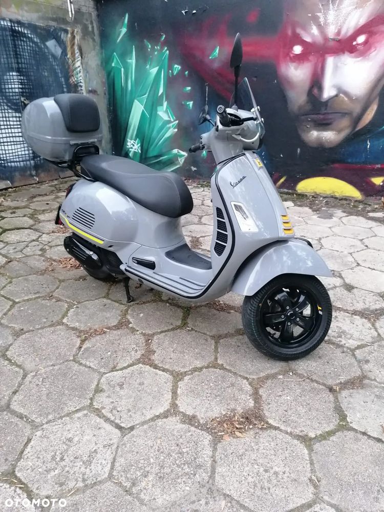 Piaggio Vespa - 5