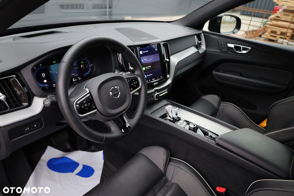 Volvo XC 60 T8 AWD Polestar Engineered - 14