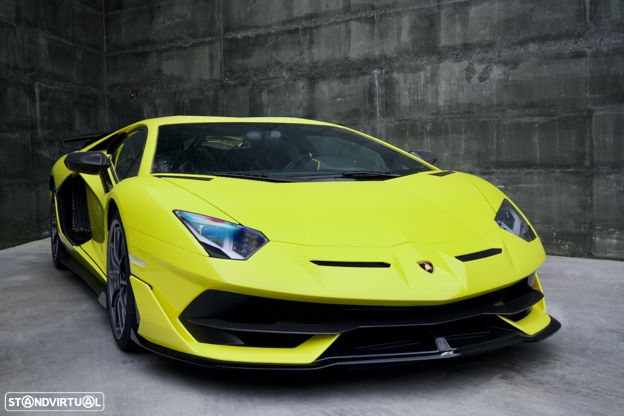Lamborghini Aventador SVJ - 13