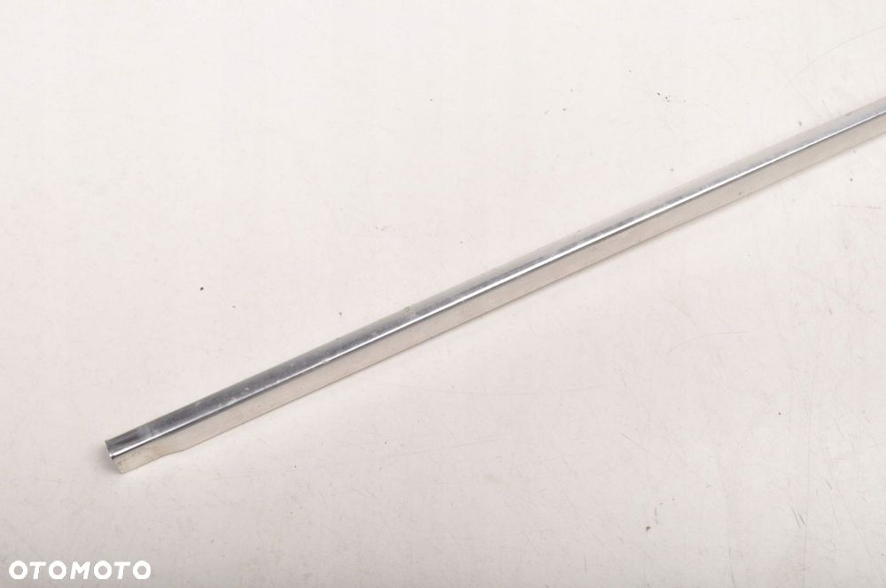 FORD GRANADA I GXL LISTWA CHROM LAMPY PRAWA 73R - 2