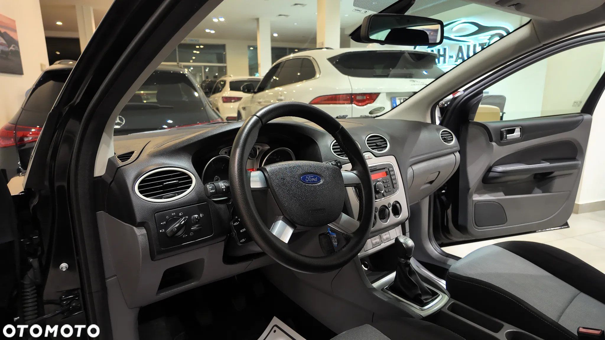 Ford Focus 1.6 TDCi Ambiente - 36