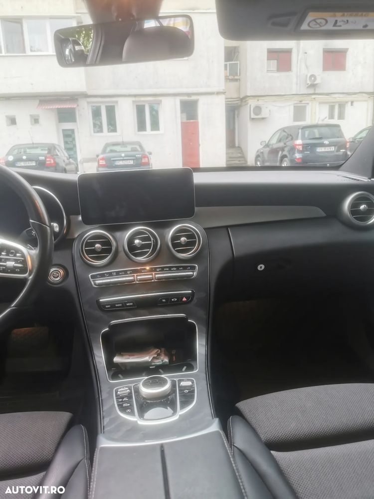 Mercedes-Benz C 180 9G-TRONIC Edition - 11