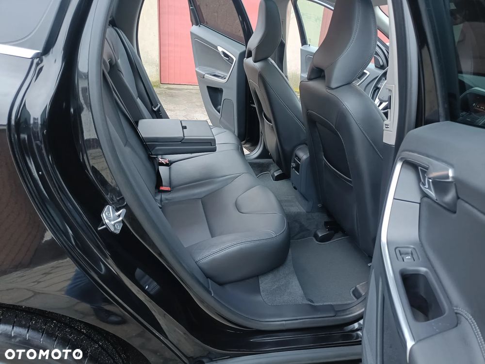 Volvo XC 60 D4 Summum - 20