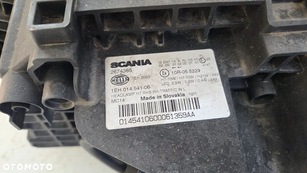 Lampa przednia reflektor H7 Scania 2674385 - 5