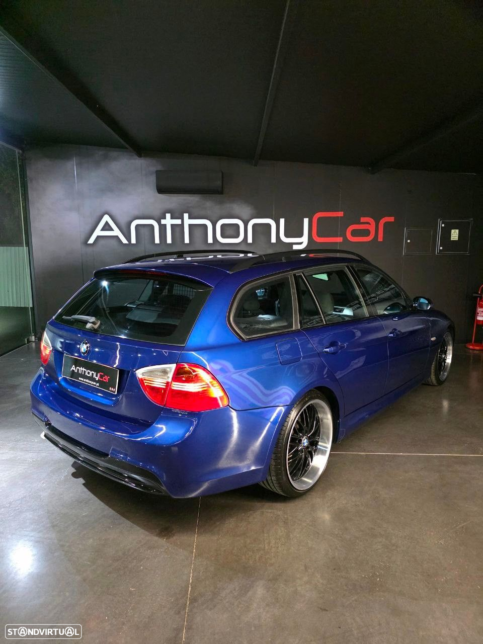 BMW 320 d Touring Exclusive - 26