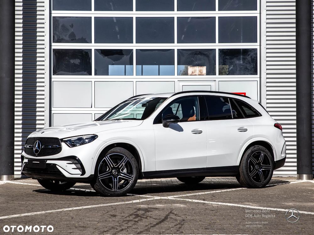 Mercedes-Benz GLC 200 mHEV 4-Matic AMG Line - 1