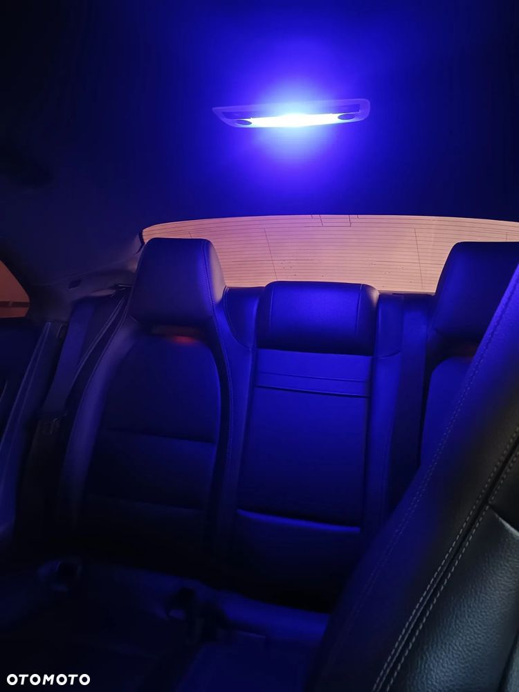 Mercedes-Benz CLA 250 7G-DCT - 9