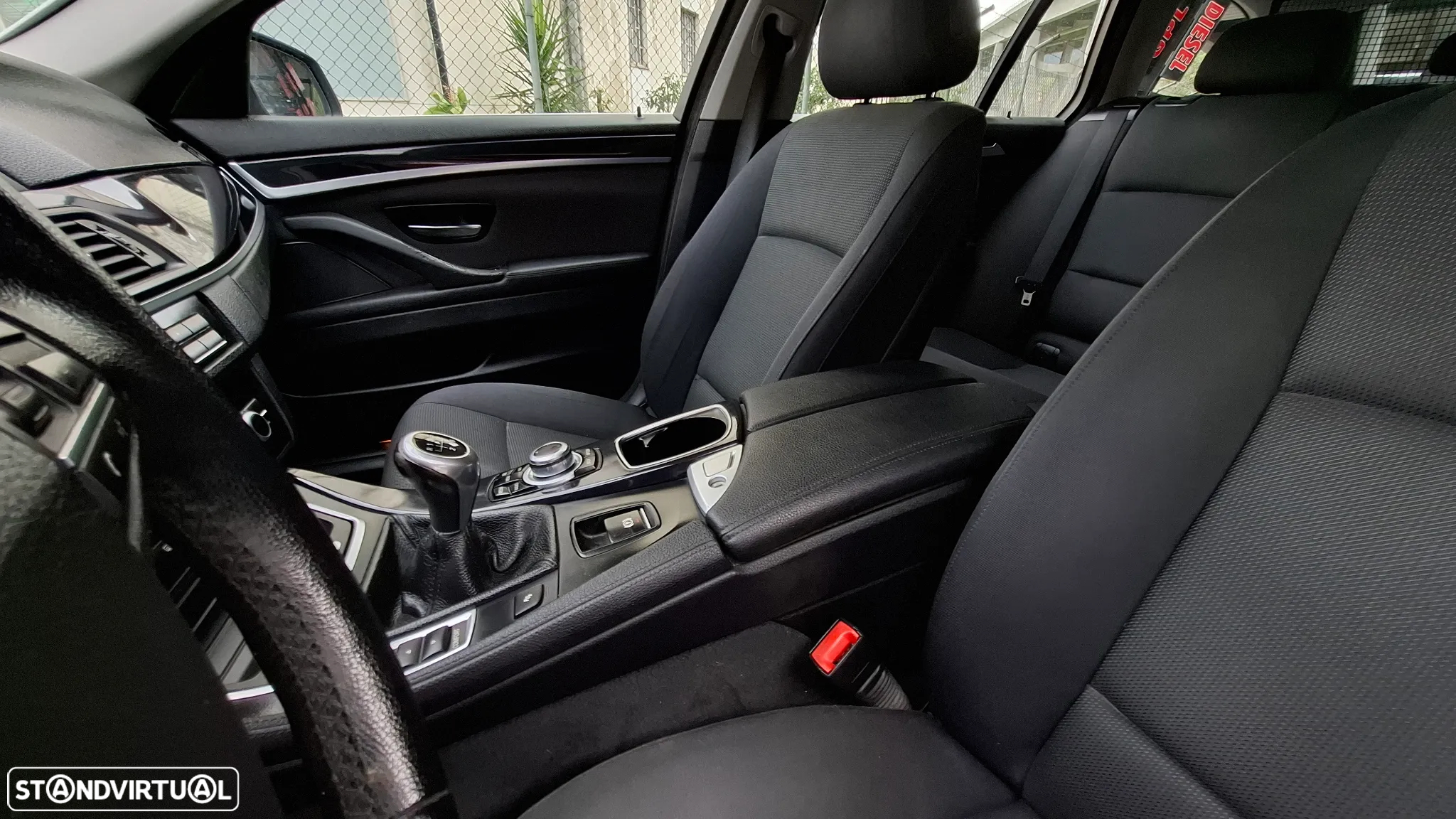 BMW 520 d Line Luxury - 23