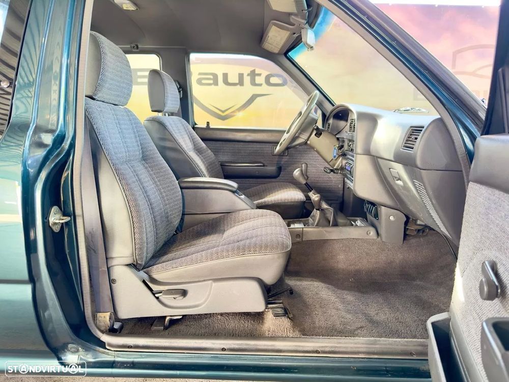 Toyota Hilux 2.4 D LN90L XCab - 13