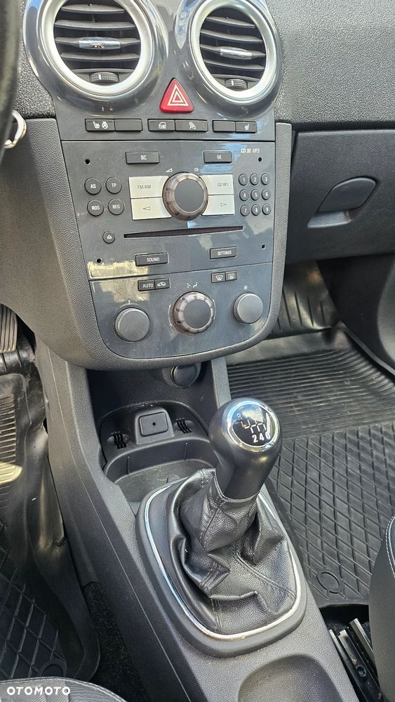 Opel Corsa 1.7 CDTI Cosmo - 8