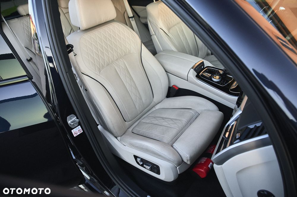 BMW X5 M M50d - 30