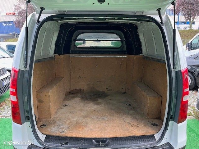 Hyundai H-1 2.5 CRDi 6L - 7