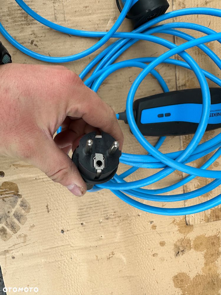 ŁADOWARKA SAMOCHODOWA TYPE 2. - 3