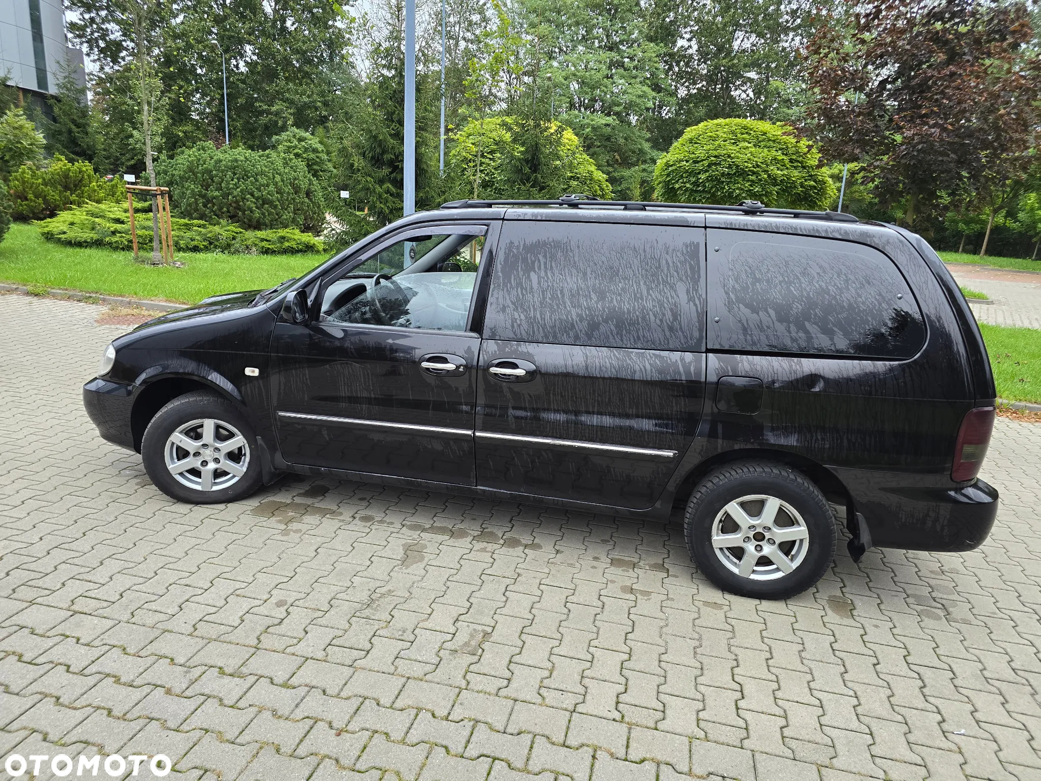 Kia Carnival CRDi LX - 18