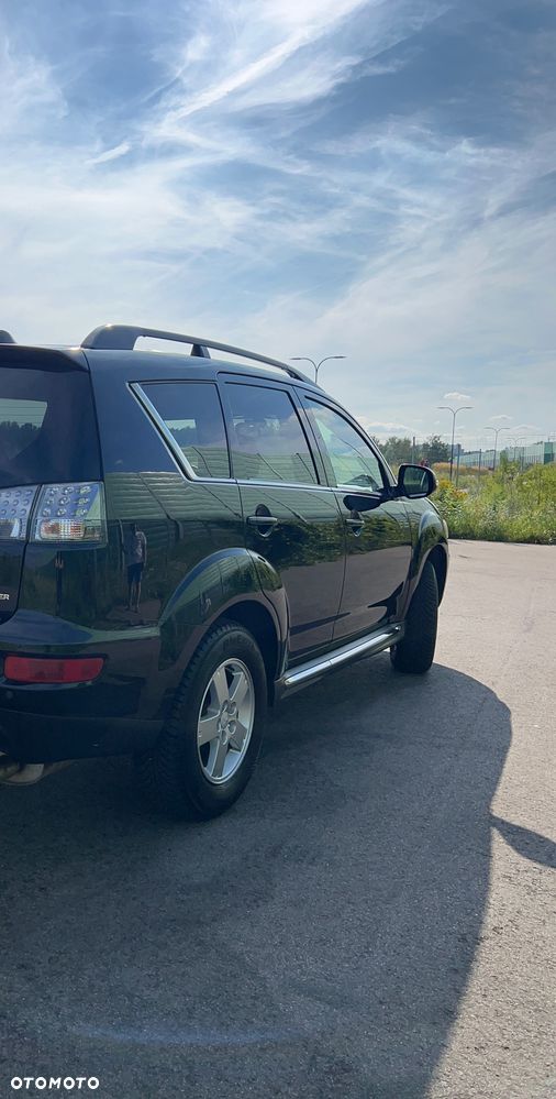 Mitsubishi Outlander 2.0 Invite 2WD EU5 - 40