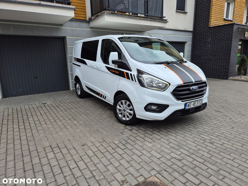 Ford TRANSIT CUSTOM - 2
