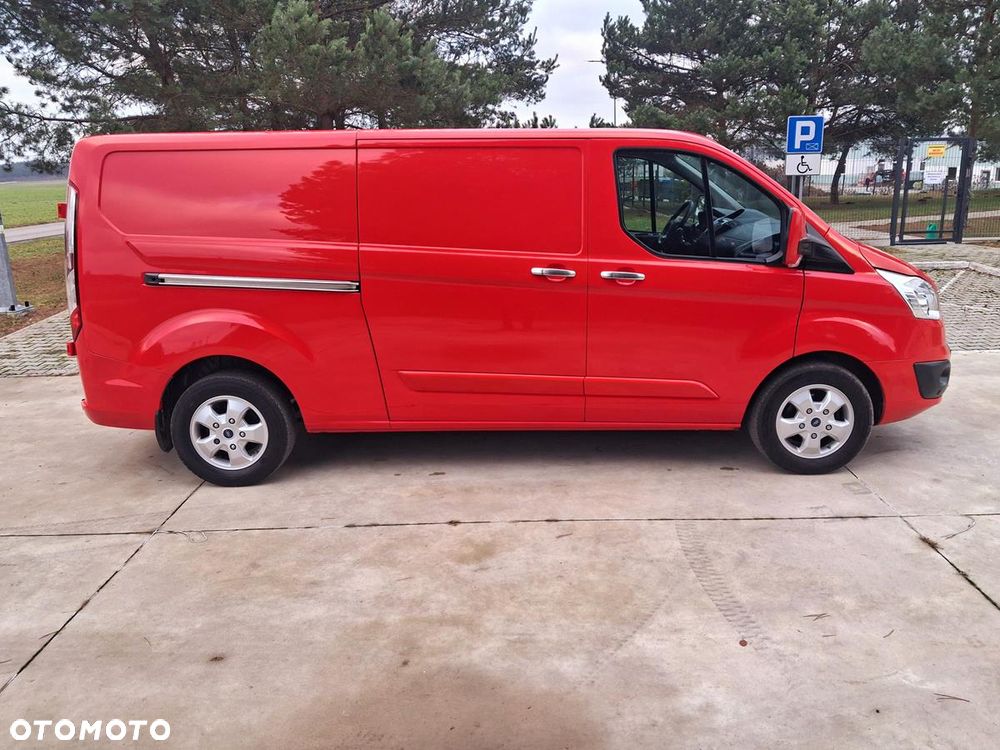 Ford Transit Custom - 8