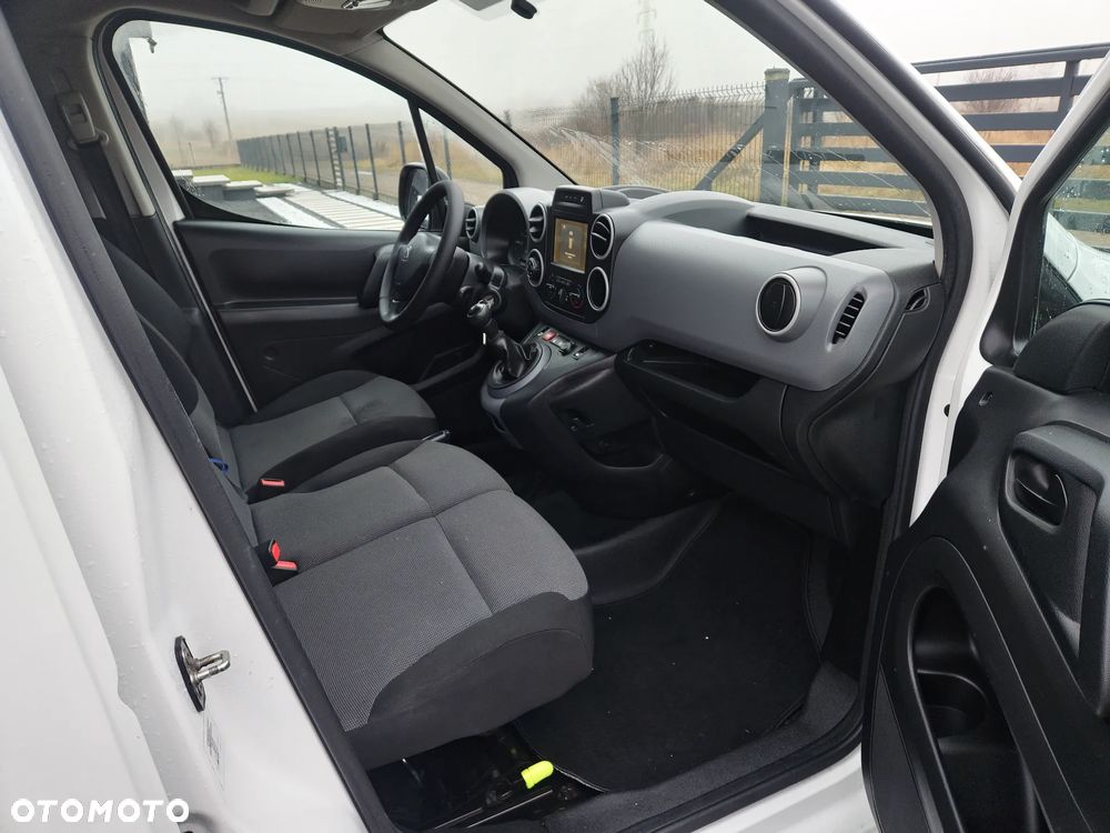 Peugeot Partner - 23