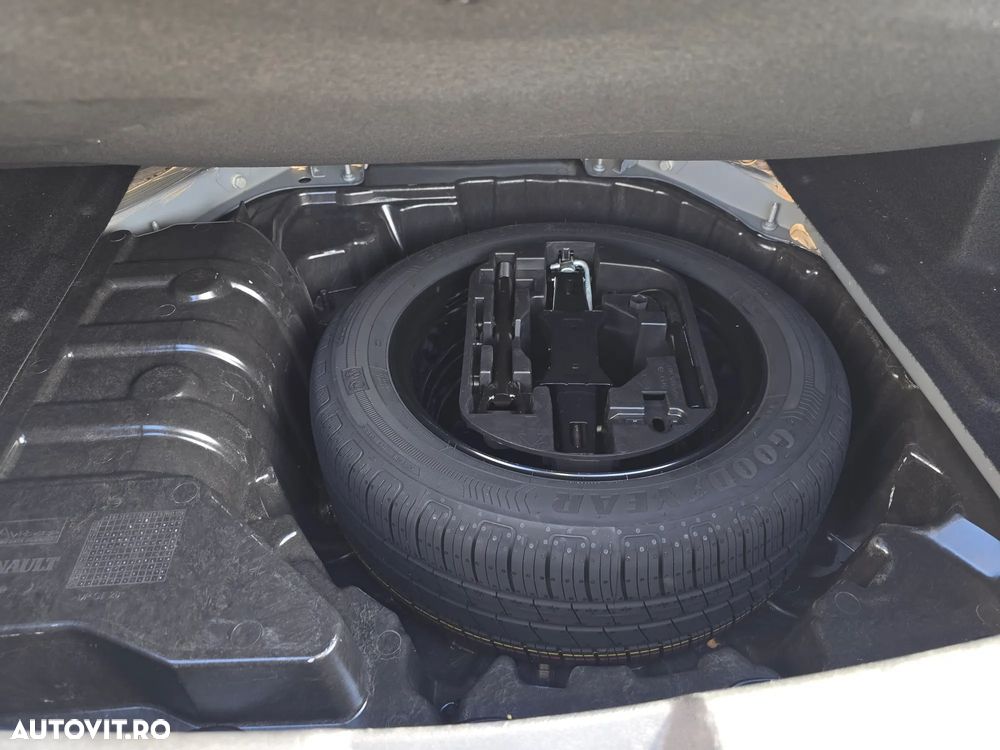 Renault Megane TCe GPF EDC Intens - 21
