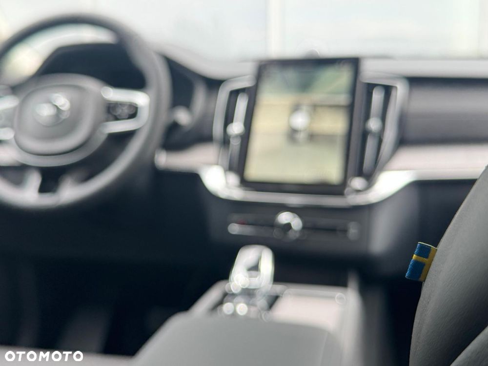 Volvo XC 90 B5 B AWD Ultra Bright 7os - 18