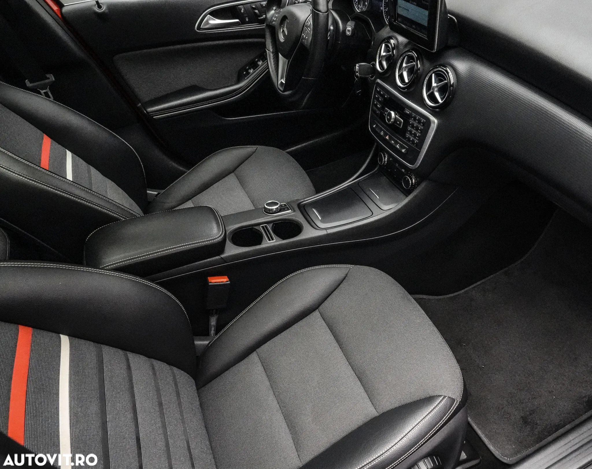 Mercedes-Benz A - 13