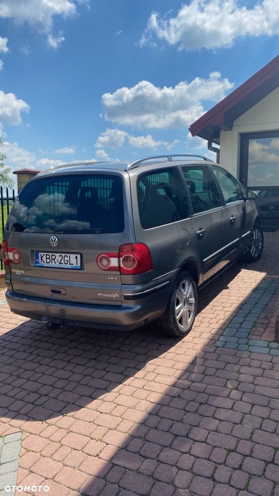 Volkswagen Sharan 1.8 5V Turbo Freestyle - 2
