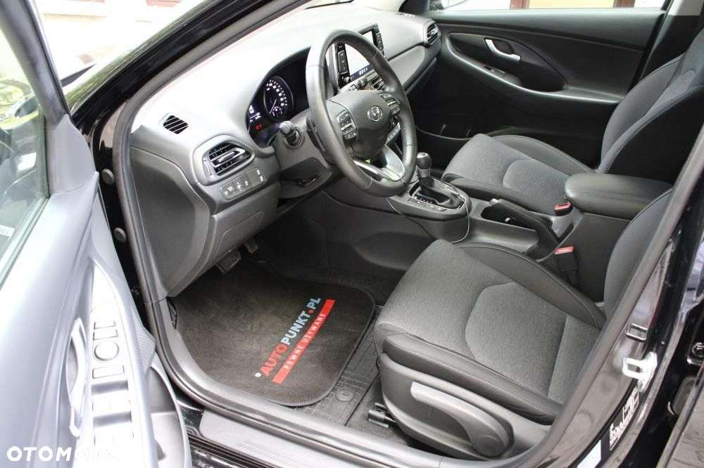 Hyundai i30 - 11