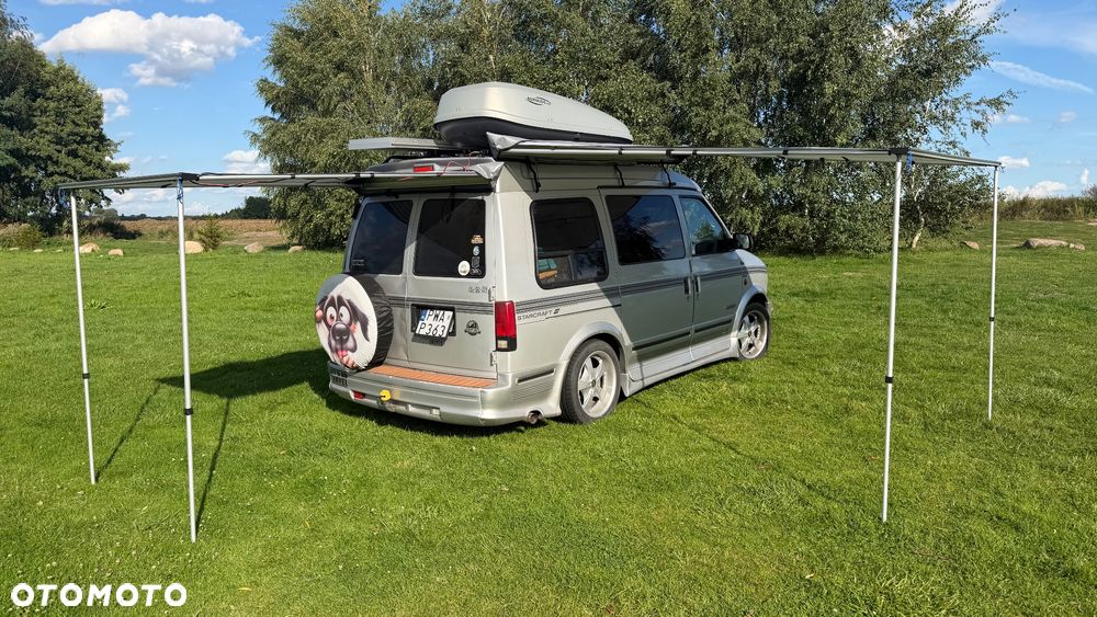 Chevrolet Astro - 1