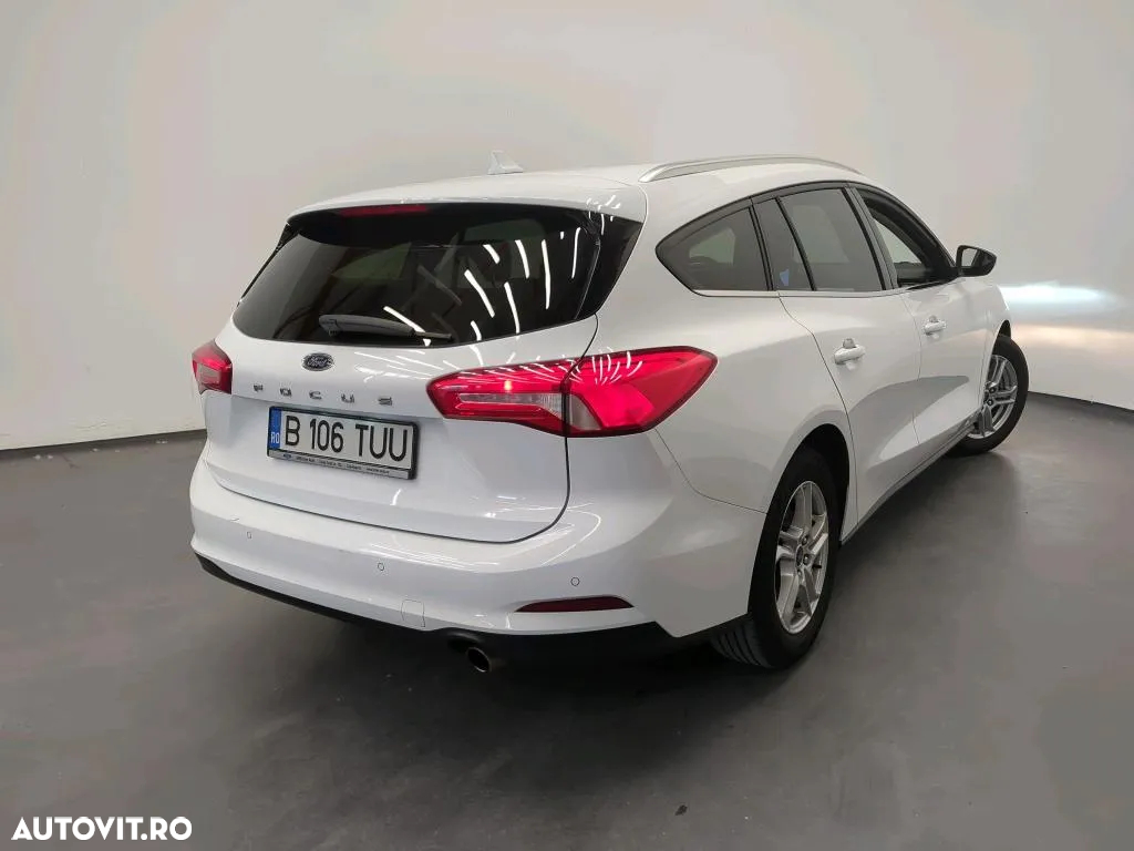 Ford Focus 1.5 EcoBlue Trend - 2
