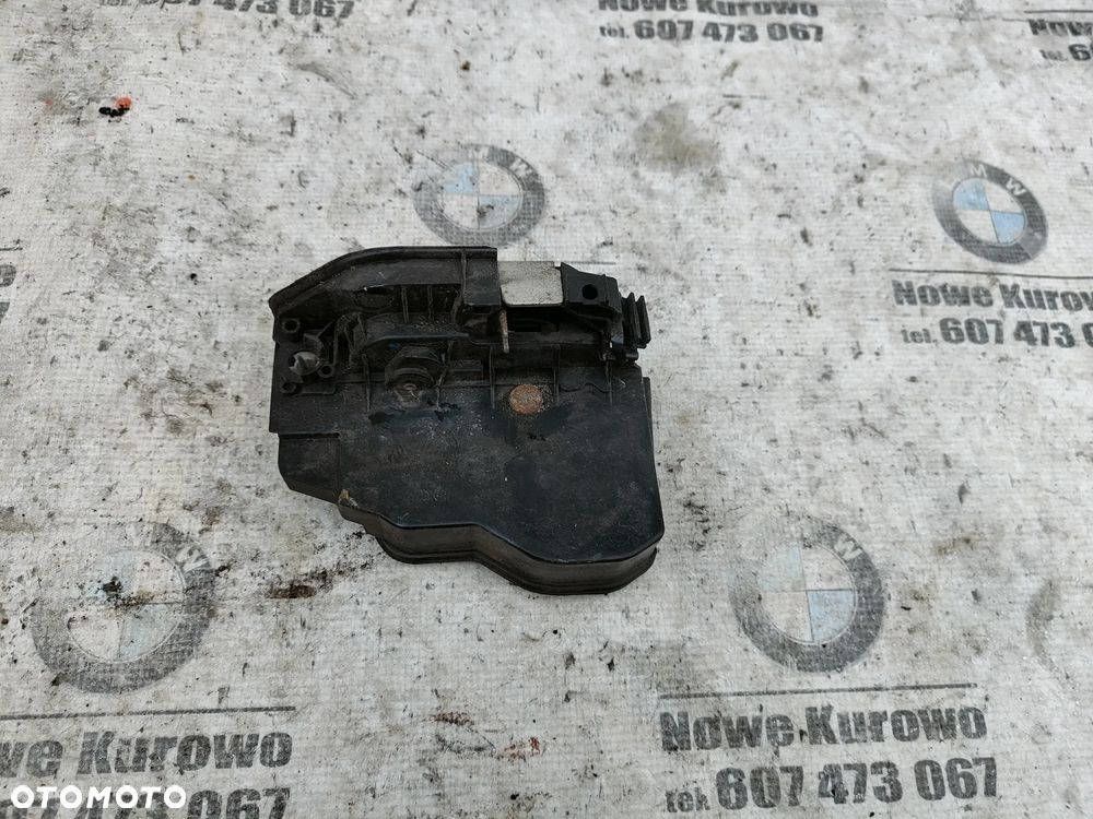 BMW E87 E90 E91 E60 E61 Zamek drzwi lewy przedni przód Europa 5 Pinów - 1