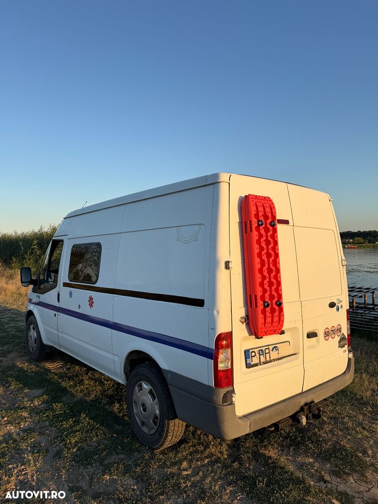 Ford Transit - 11