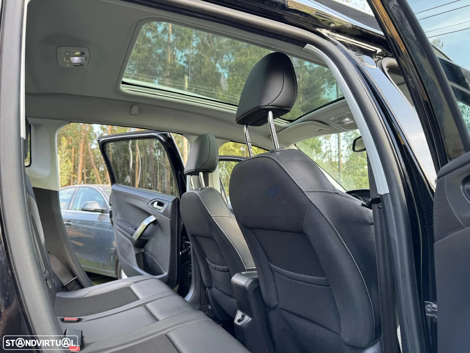 Peugeot 2008 1.6 BlueHDi Allure - 7