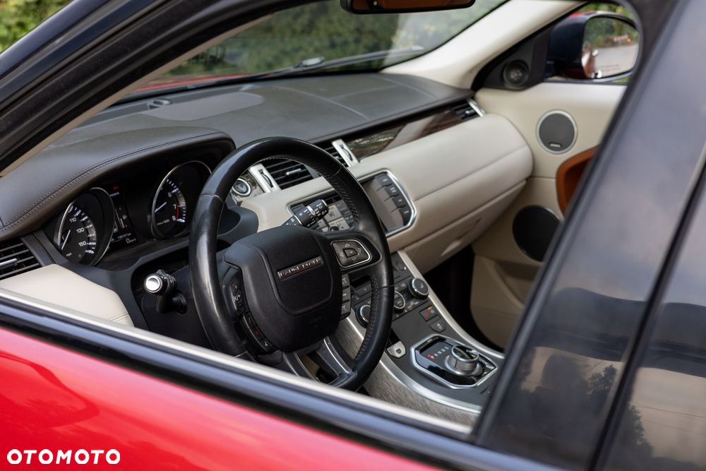 Land Rover Range Rover Evoque - 10