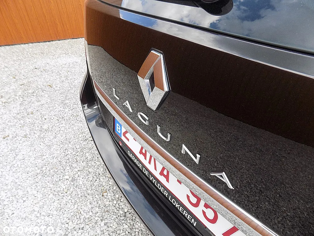 Renault Laguna Grandtour dCi 110 FAP EDC Bose Edition - 32