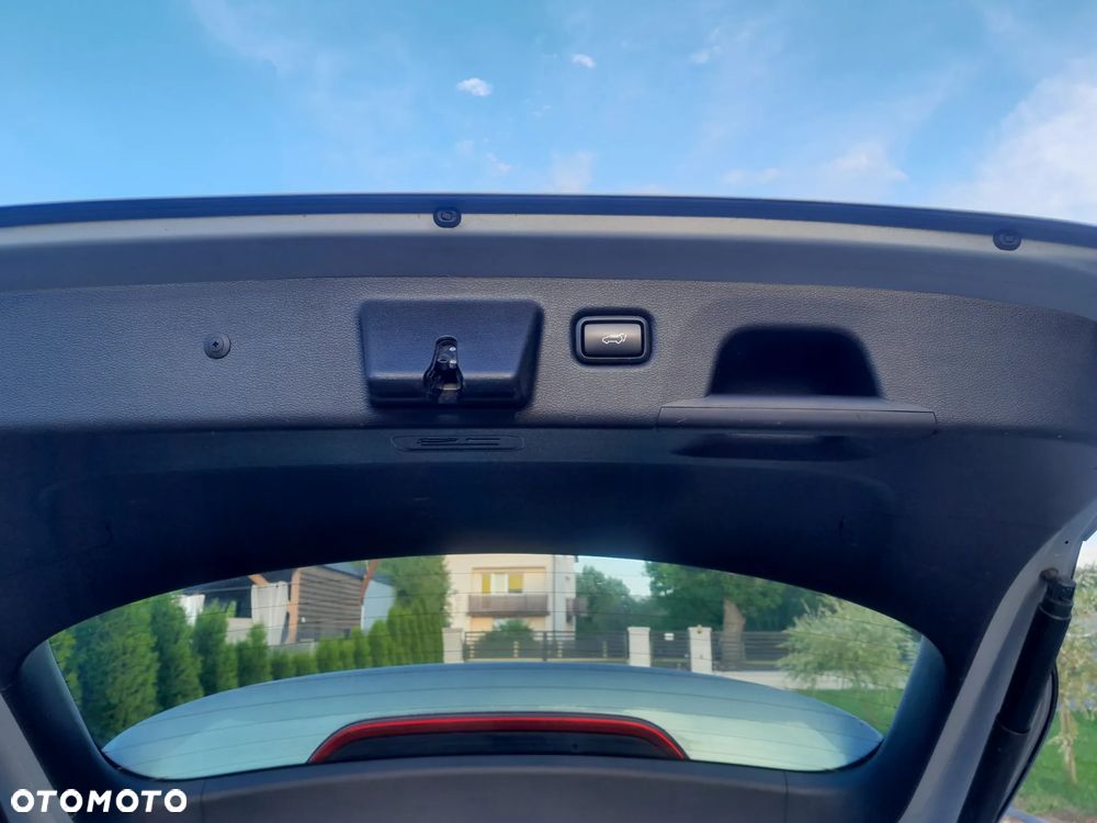Kia Ceed 1.6 CRDi SCR L Business Line Plus - 9
