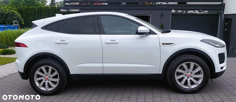 Jaguar E-Pace - 3