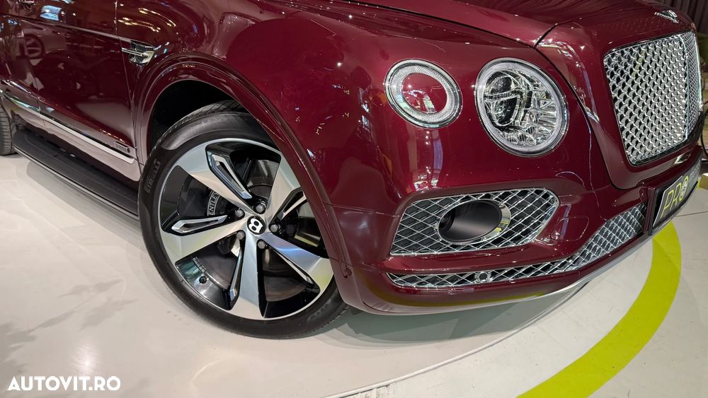 Bentley Bentayga - 2