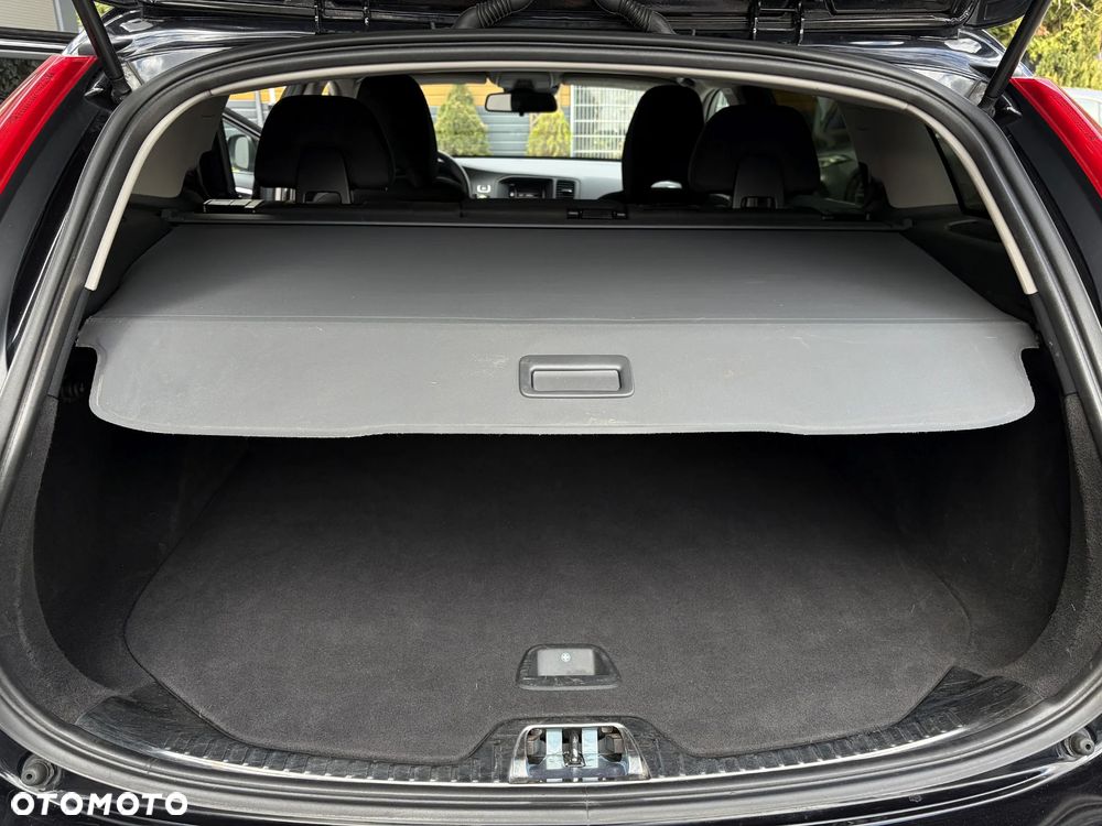 Volvo V60 D3 Geartronic Momentum Pro - 32