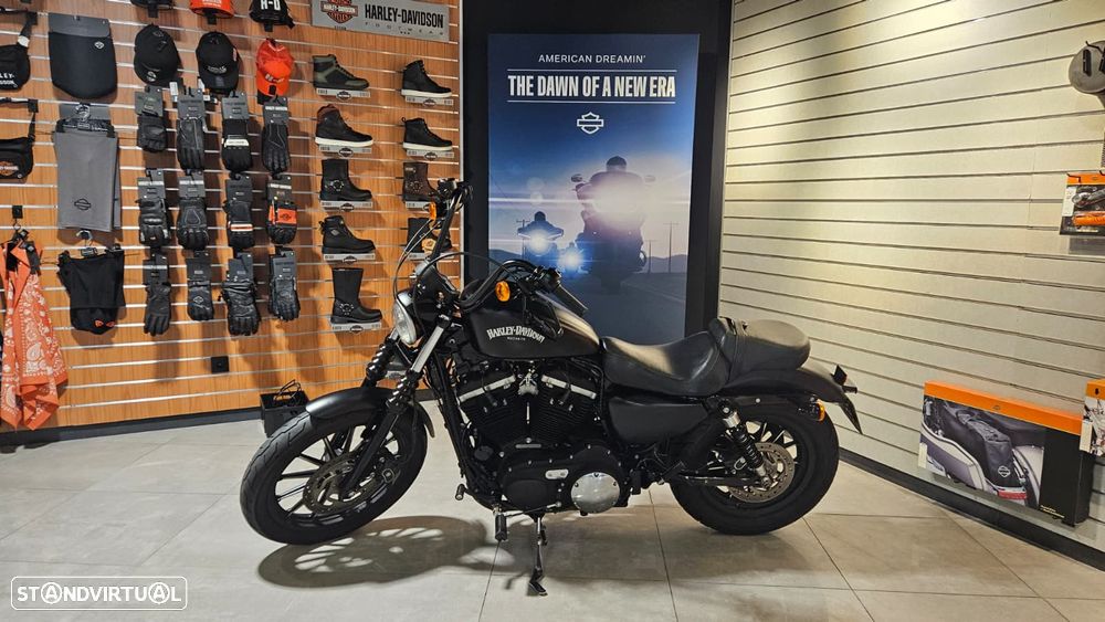 Harley-Davidson Sportster Iron 883 - 3