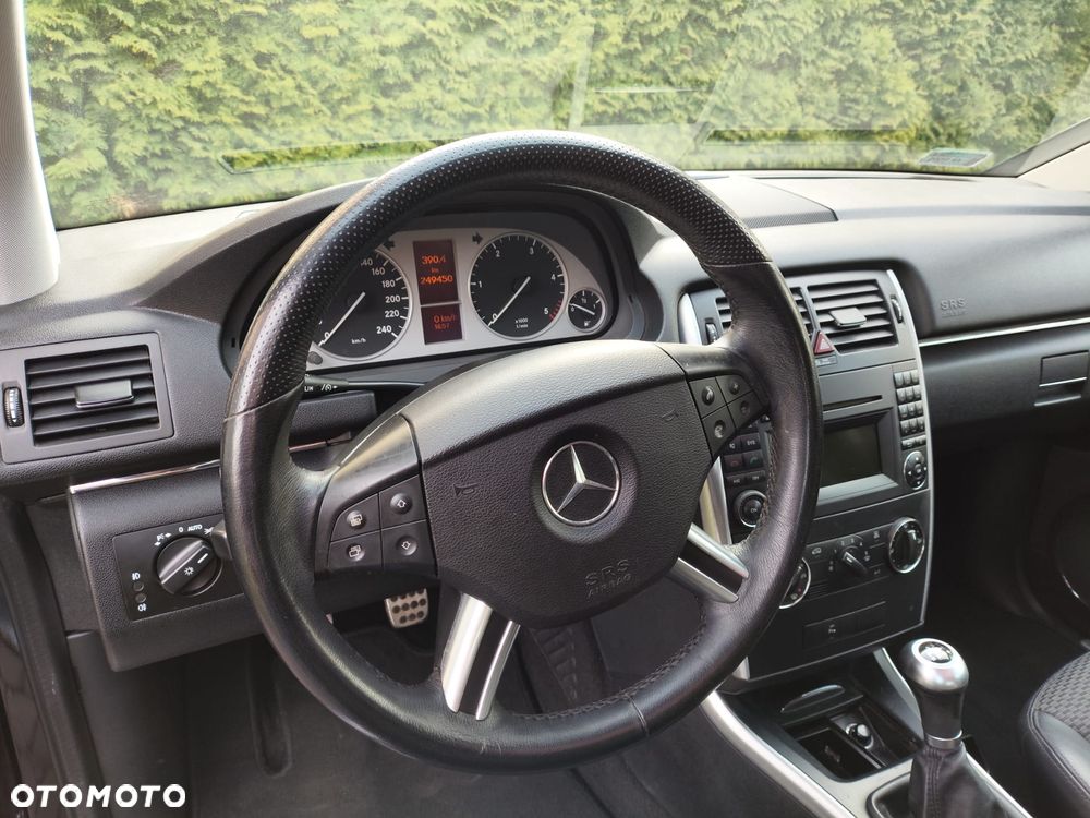 Mercedes-Benz Klasa B 180 CDI DPF - 13