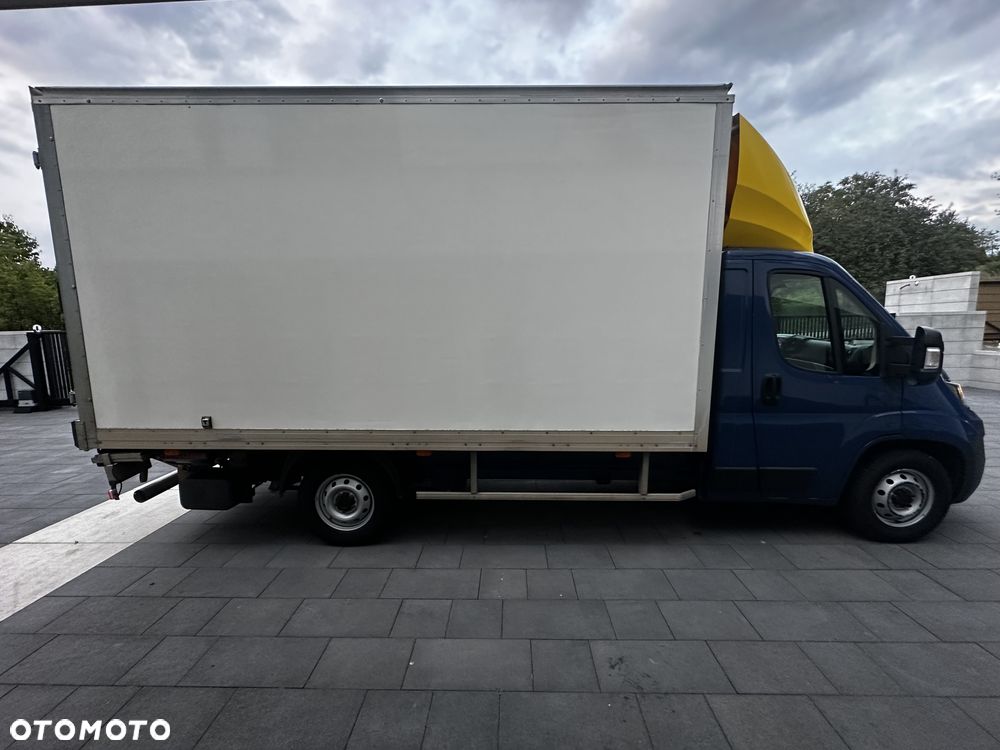 Fiat DUCATO 2.3 MAXI 130KM  KONTENER lekki + WINDA DHOLLAND 350kg silnik 2.3 130KM 2021 EURO 6 - 4
