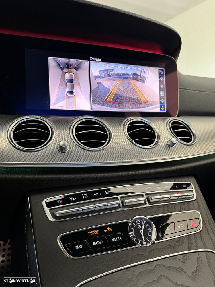 Mercedes-Benz E 300 de 4Matic 9G-TRONIC AMG Line - 22