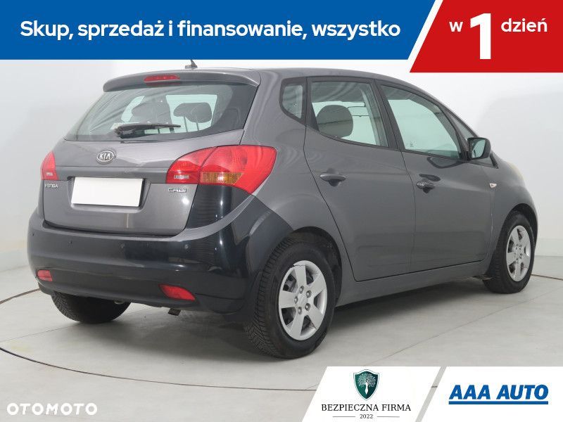 Kia Venga - 7