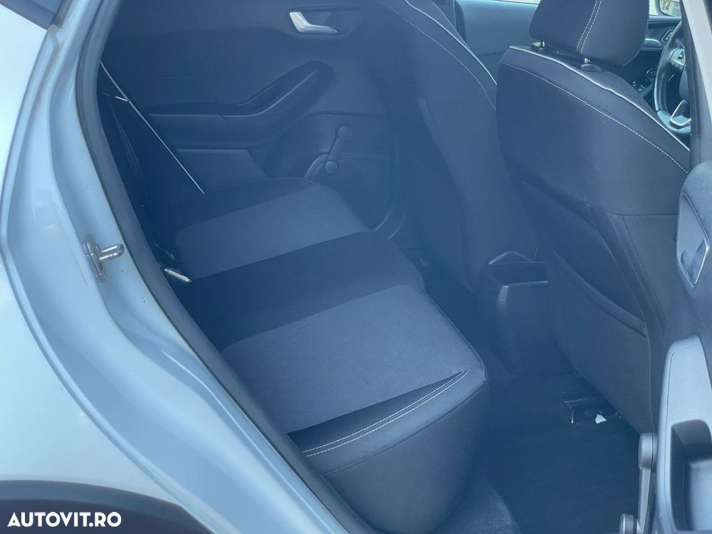 Ford Fiesta 1.0 EcoBoost Active II - 11