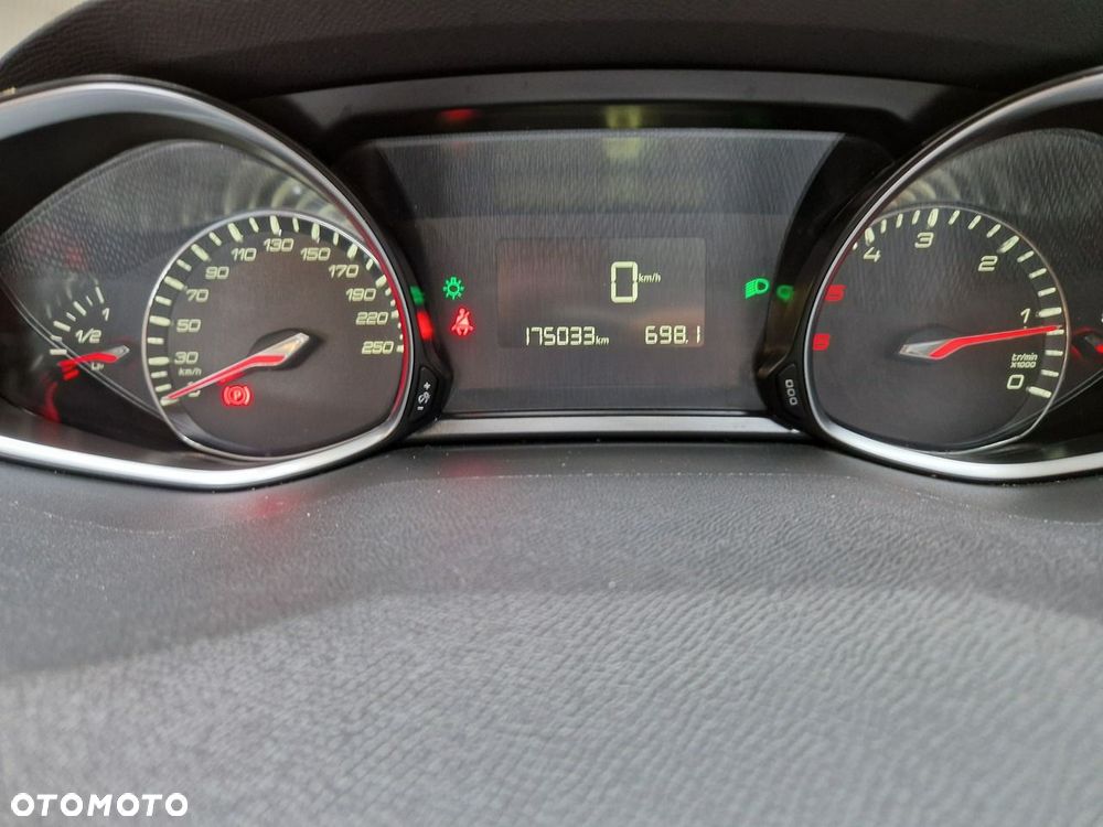 Peugeot 308 - 12