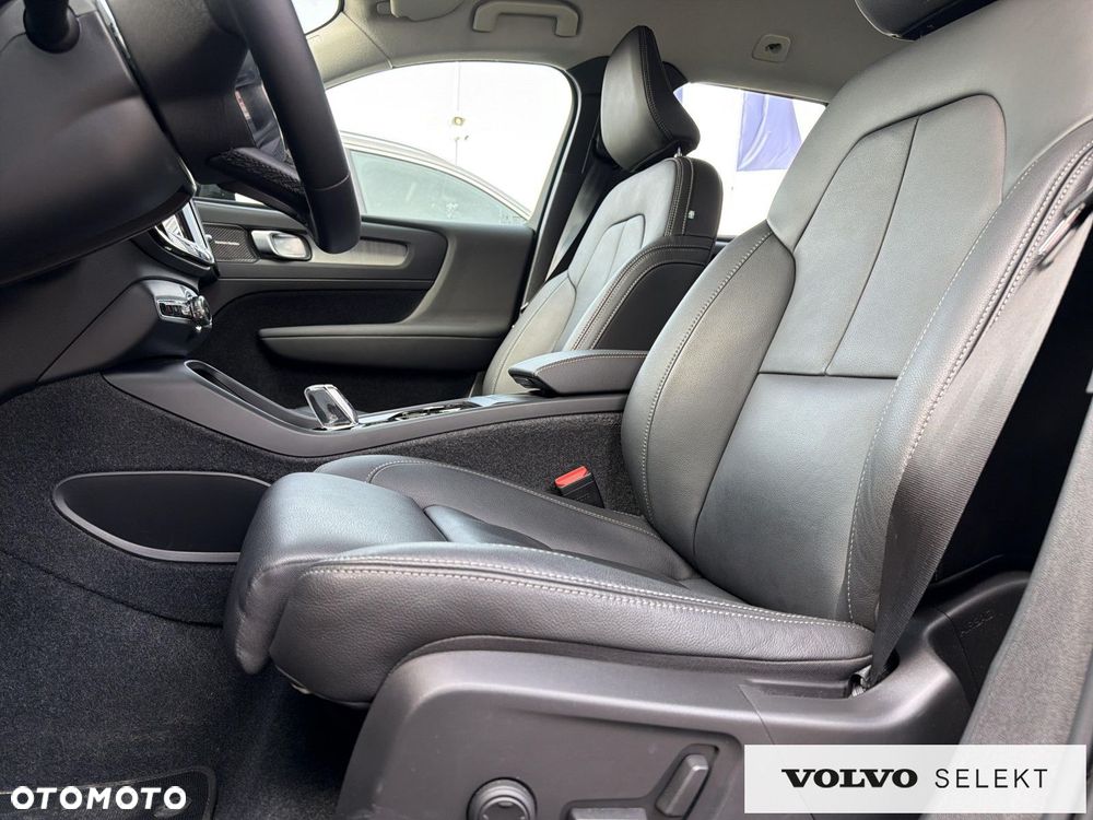 Volvo XC 40 - 11