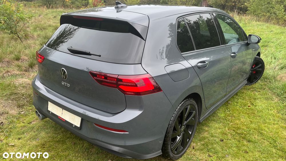 Volkswagen Golf 2.0 TDI SCR DSG GTD - 11