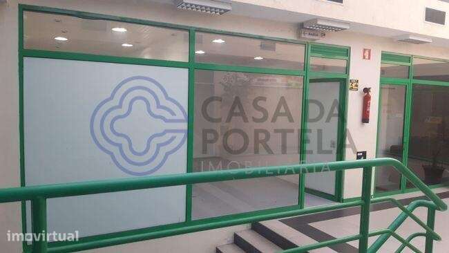 Loja para venda situada no centro do Montijo. - Grande imagem: 3/12