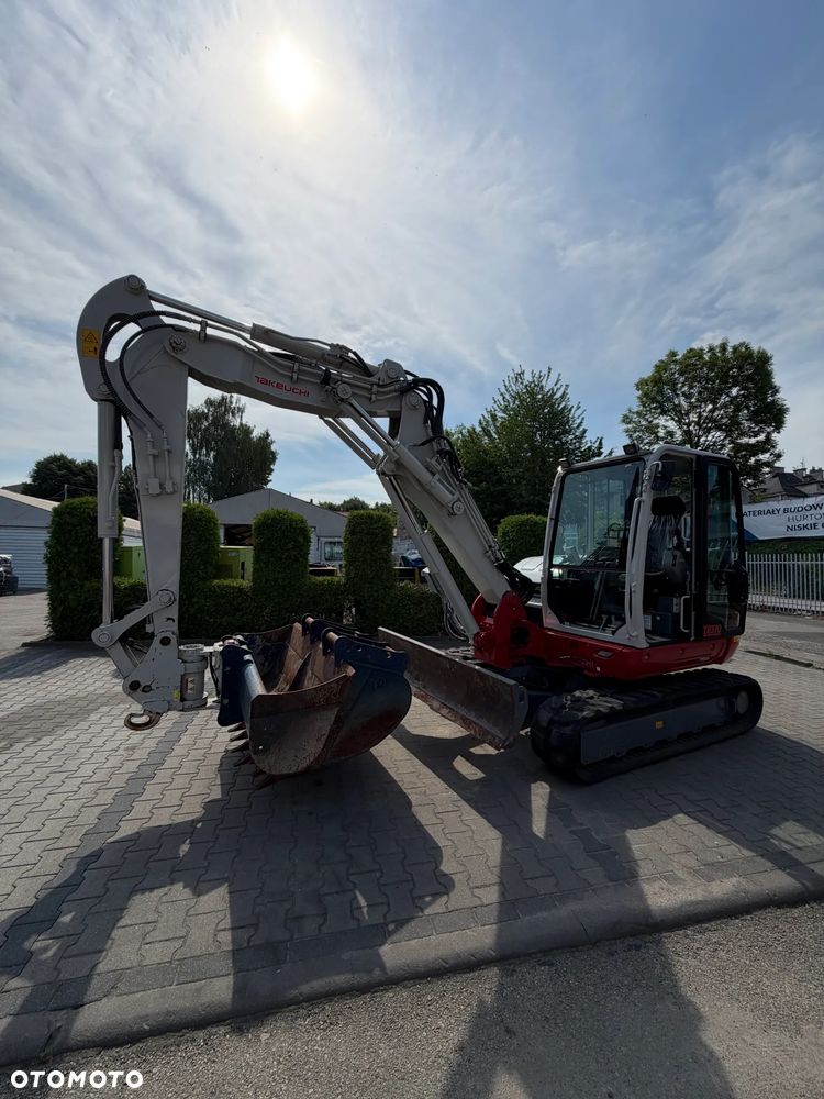 Takeuchi TB370 - 2